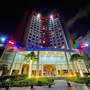 Crown Palace Hotel